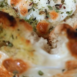 Pan De Ajo Con Queso