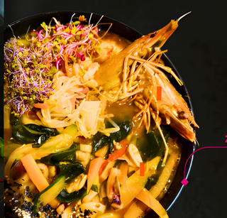 Tom Yum krewetki/ kurczak