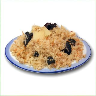 38. Ориз със бамбук, китайски гъби и яйца