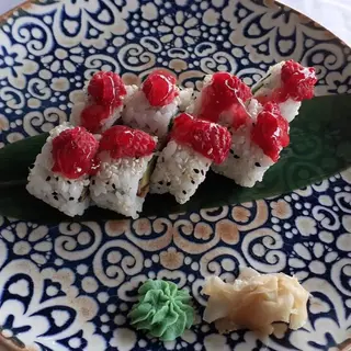 Uramaki foie gras maki roll