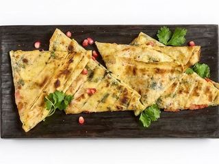 Лаваш з томатами та базиліком (300g)