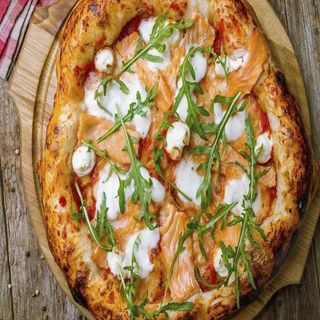 Pizza salmone (33 cm.)