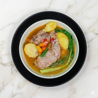 Tumbukiza Chicken (Half / Full)