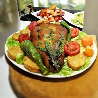 Un Demi Tete D'agneau