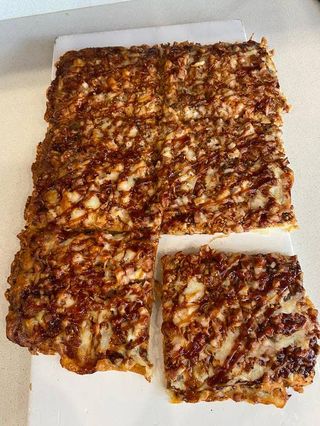 Pizza barbacoa (porción)