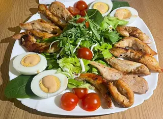 Protein salata