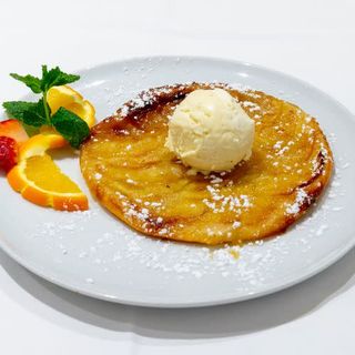 Hojaldre fino de manzana y crema pastelera