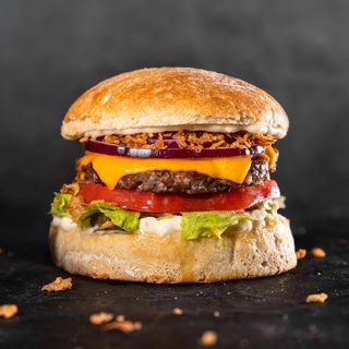 Чийзбургер (400г)