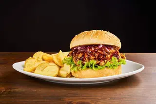 Pulled Ribs Burger