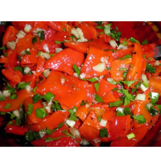 Печени  чушки на скара с марина