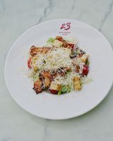 ცეზარის სალათი ქათმით