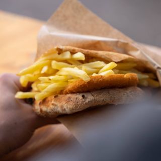 Pollo fritto, patatine