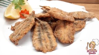 Acciughe impanate e fritte