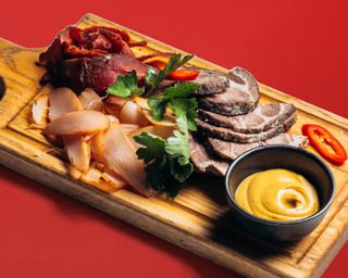 Тарілка м'ясна (170/30г)