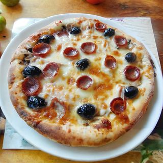 Pizza Quattro Stagione Ø 32cm