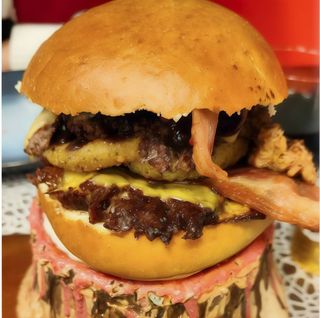 Smash Tricheese Lovers Burger