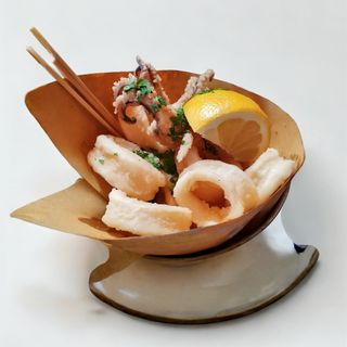 Cartoccio di calamari Dorati