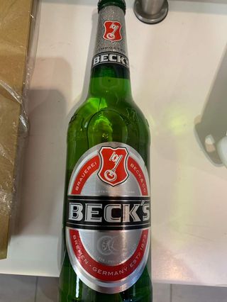 BIRRE BECKS 66l