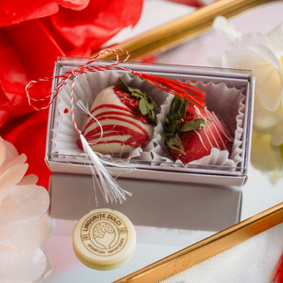 Martisor capsuni glazurate (2 buc)