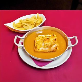 Francesinha Tradicional de Marisco