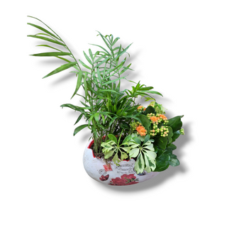 Original composición en un huevo 