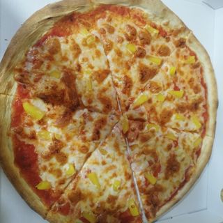 Pizza Hawái (40 x 40 Cm.)