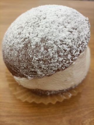 Briozza cacao con Chantilly