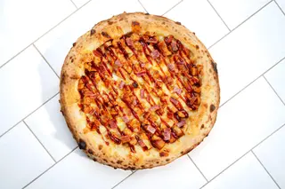 Pizza BBQ chicken bacon