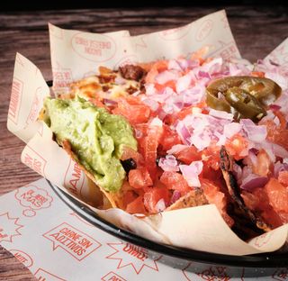 1/2 Ración Nachos Machos