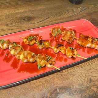 45. Yakitori Variado (3 Uds.)