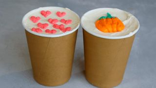 Десерт в стаканчике