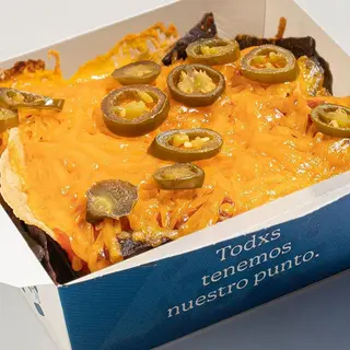 NACHOS GRATINADOS (DISPONIBLE SOLO NOCHE)