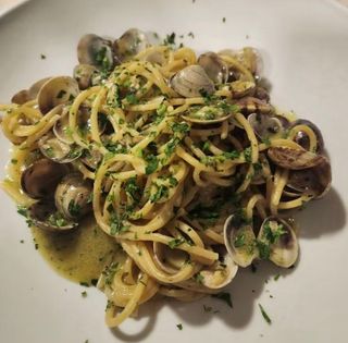 Spaghetti vongole veraci