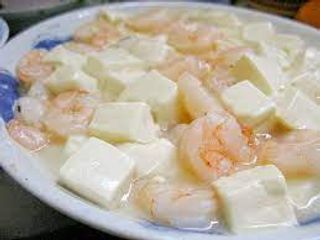 Stewed Shrimps With Beancurd 虾仁 豆腐