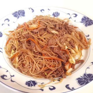 #35. Fideo Chino Frito Con Ternera