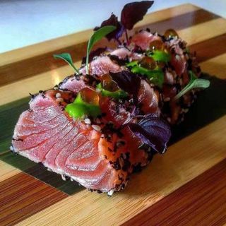 72. Tataki De Atún Y Salsa Teriyaki (8 Uds.)