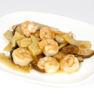 29. Gamberi funghi e bambù