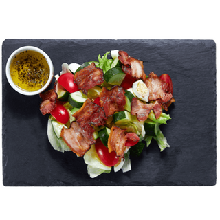 Салат з беконом