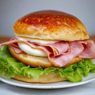 Panino cotto e mozzarella
