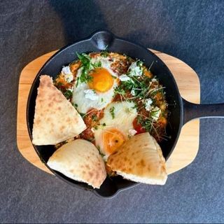 Шакшука сирна