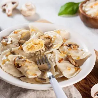 Pierogi z kapustą i grzybami