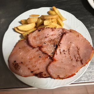 Lomo con patatas 
