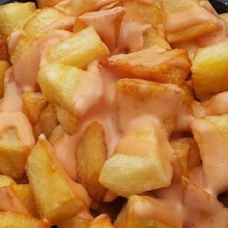 Papas Bravas "El Refugio"