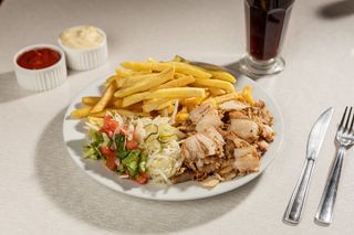 Shaorma de pui la farfurie