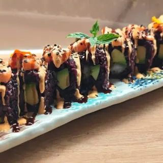 1001. Black Dragon Rollo. Black Dragon Roll 8pcs