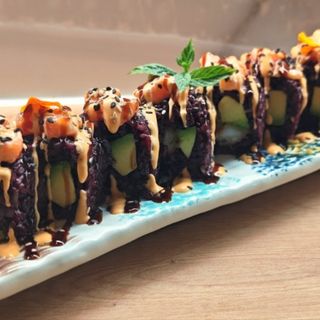 1001. Black Dragon Rollo. Black Dragon Roll 8pcs