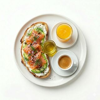 Combo De Salmon Gravlax Toast