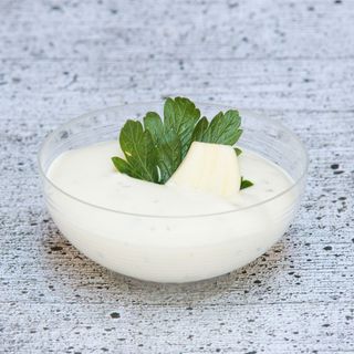 Maioneză cu usturoi