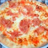 Pizza Jamón York (mediana)