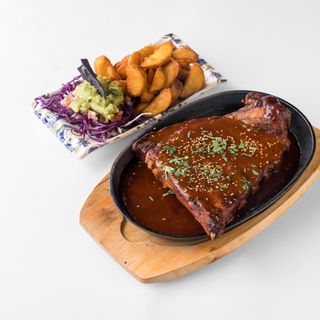 Costillitas De Cerdo En Salsa BBQ